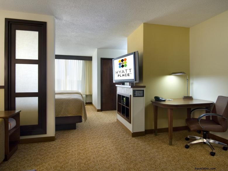 Hyatt Place Atlanta/Alpharetta – Centre commercial North Point