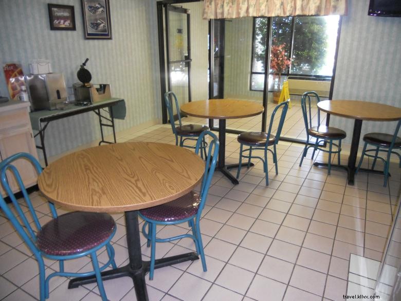 Quality Inn – Oakwood