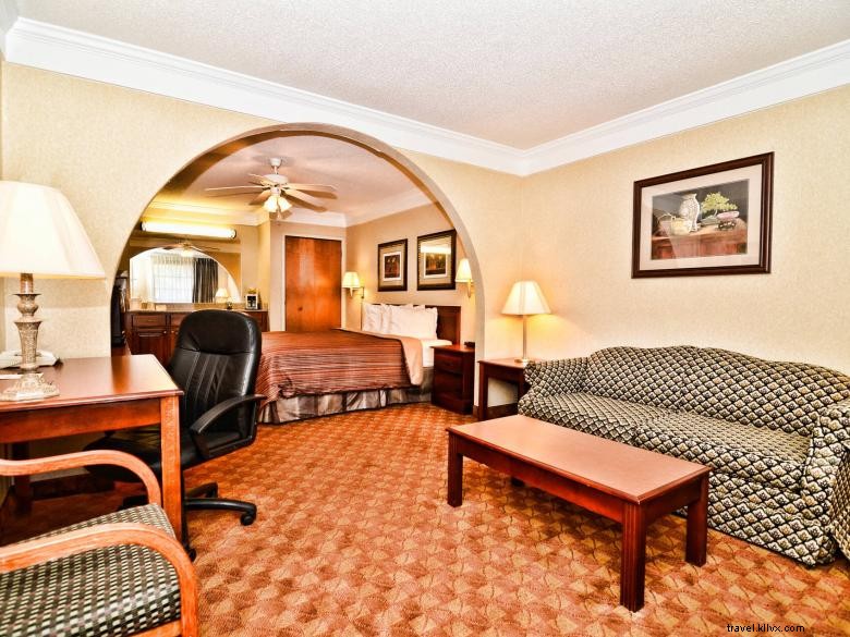 Peach State Inn & Suites – Hawkinsville
