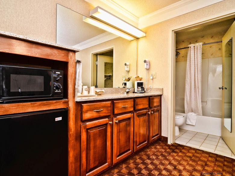 Peach State Inn & Suites – Hawkinsville
