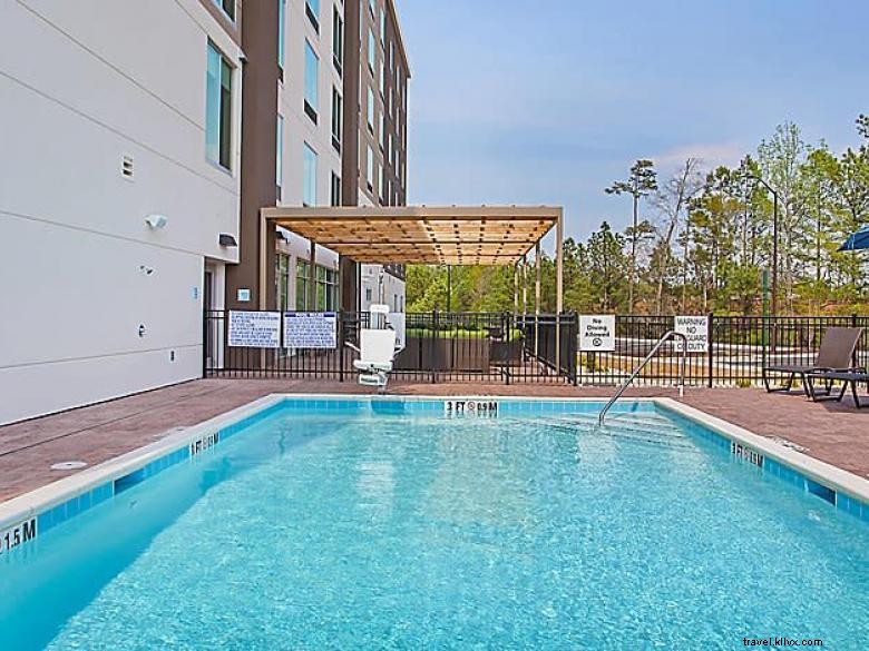 Holiday Inn Express & Suites Covington