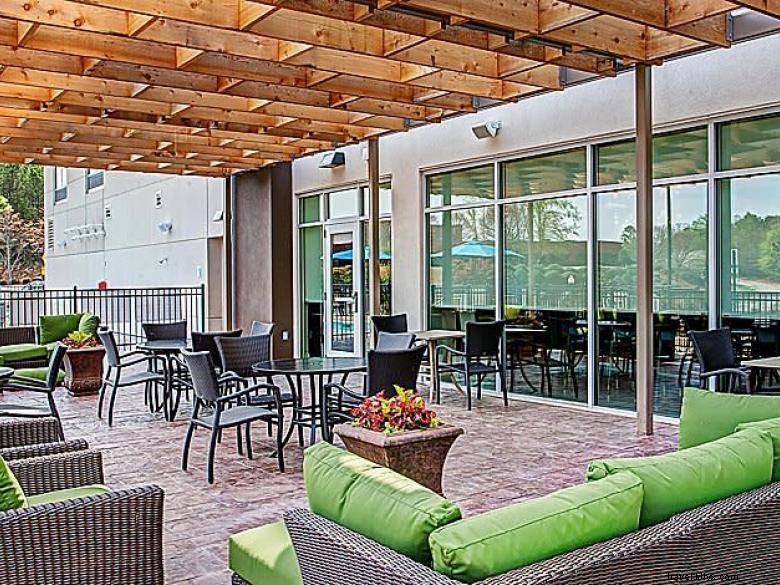 Holiday Inn Express & Suites Covington