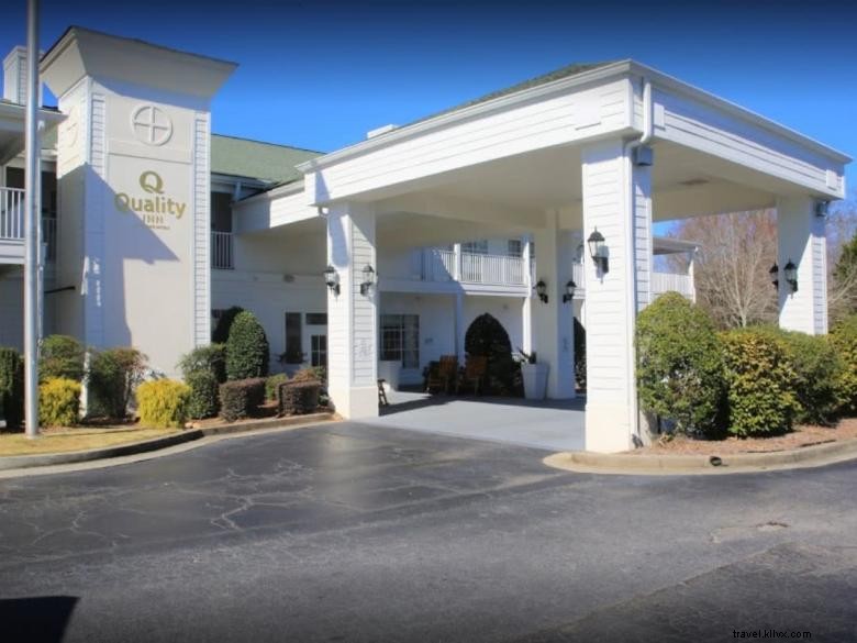Quality Inn Fayetteville, à proximité de la place historique du centre‑ville