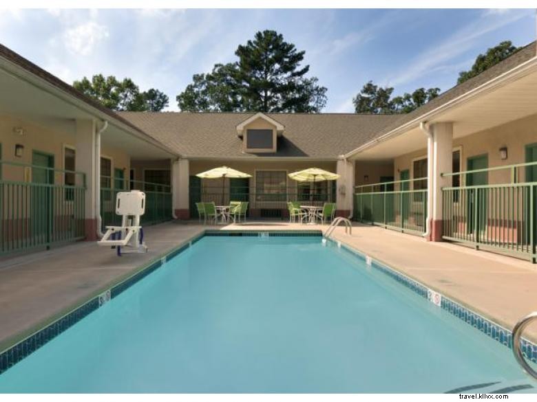 Super 8 Wyndham à Chatsworth/Dalton