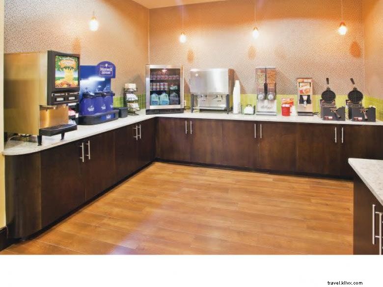 La Quinta Inns & Suites Hinesville – Fort Stewart