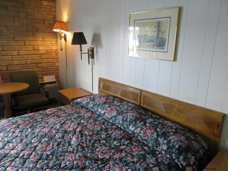 Travelers Inn – Briggston