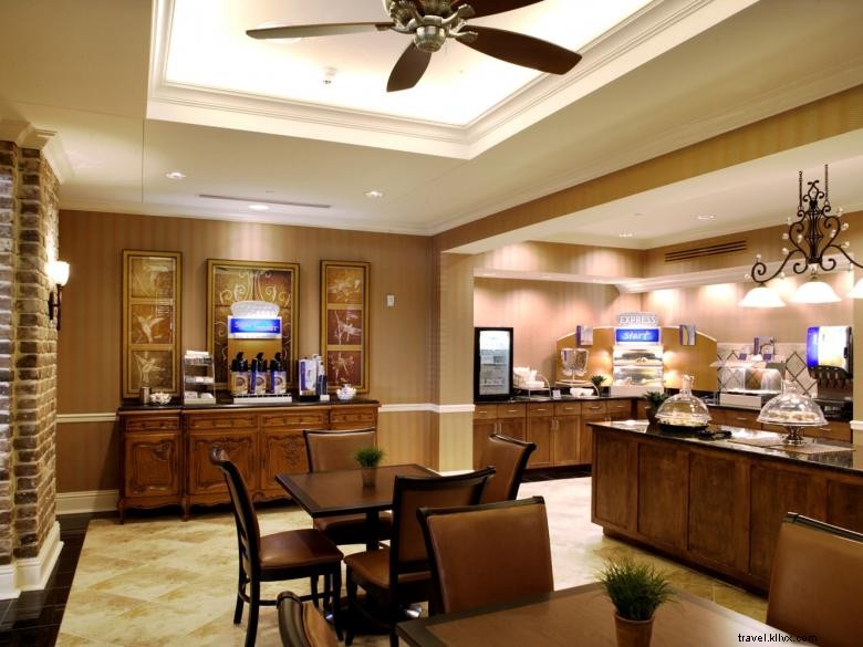 Holiday Inn Express Savannah – Quartier Historique