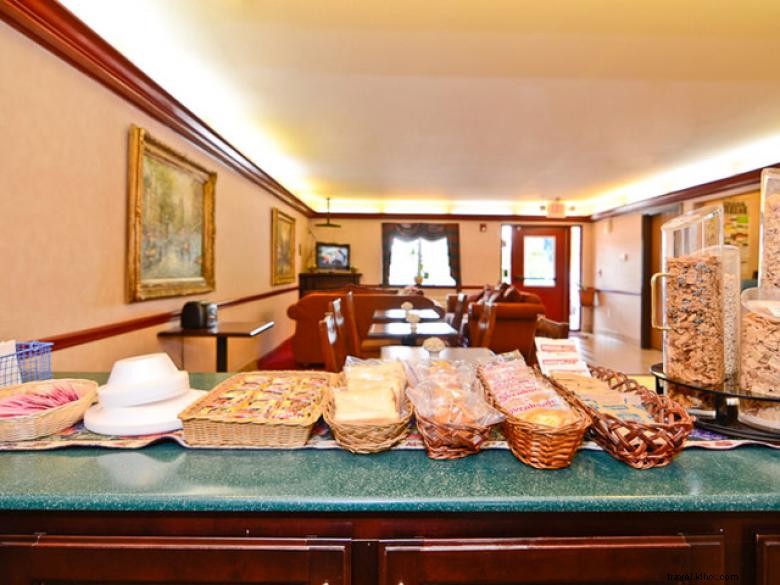 Western Inn & Suites Hampton