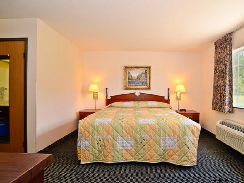 Western Inn & Suites Hampton