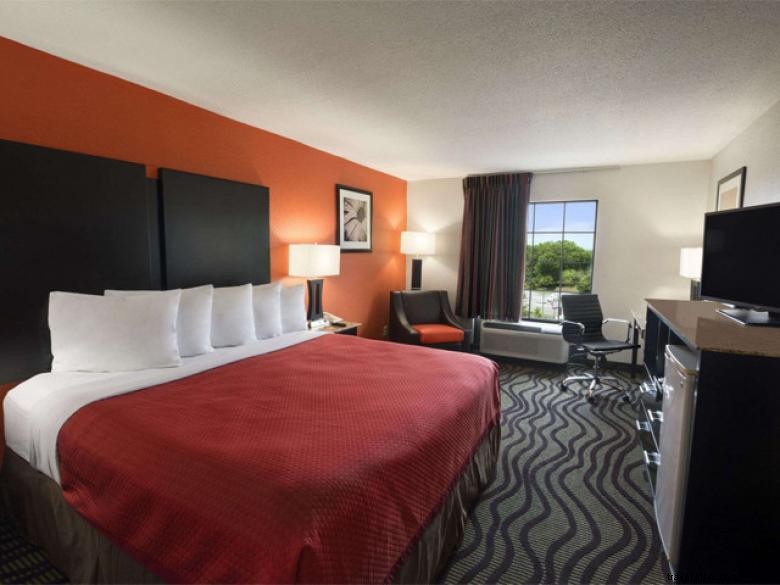 Days Inn by Wyndham Rome Centre-Ville