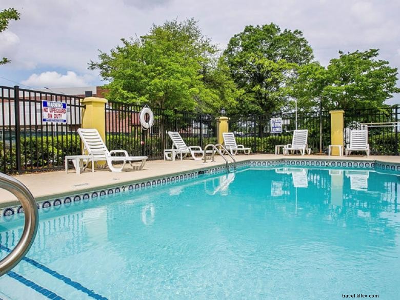 Quality Inn – Quartier du centre médical
