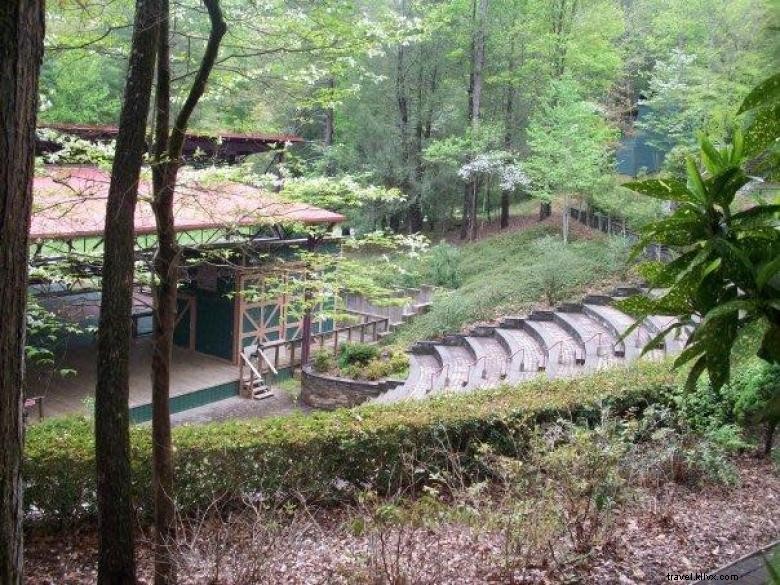 Centre de retraite et de conférence Kaplan Mitchell, dans les montagnes du Nord-Est de la Géorgie