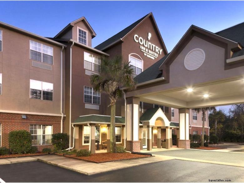 Country Inn & Suites by Radisson, Brunswick I-95