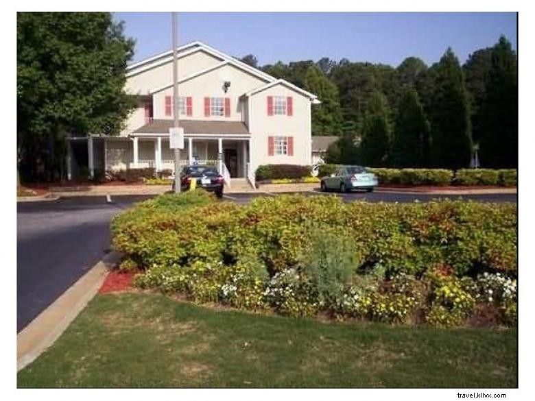 HomeTown Inn – Riverdale