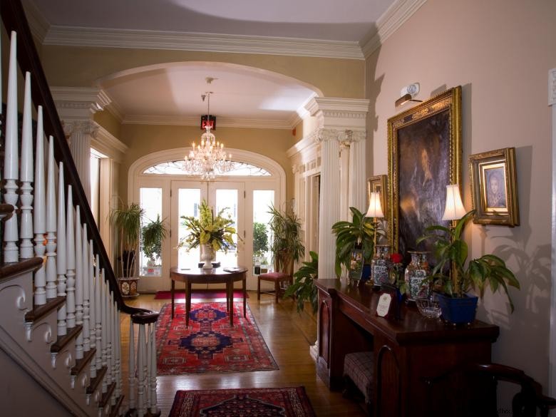 Auberge 1842 – Charme historique à Macon