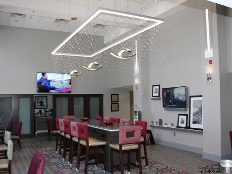 Hampton Inn & Suites Dublin – Nouvel hôtel moderne en Géorgie