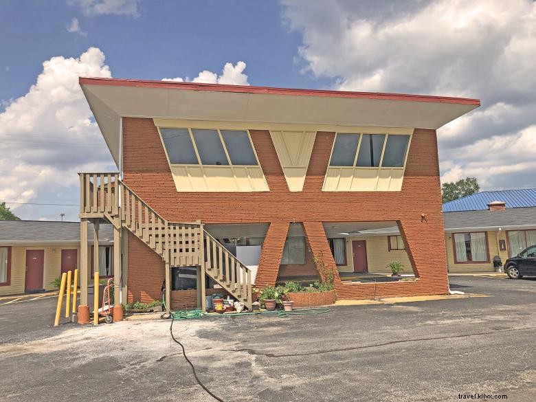 Auberge Conyers – Motel d architecture mi‑XXe siècle