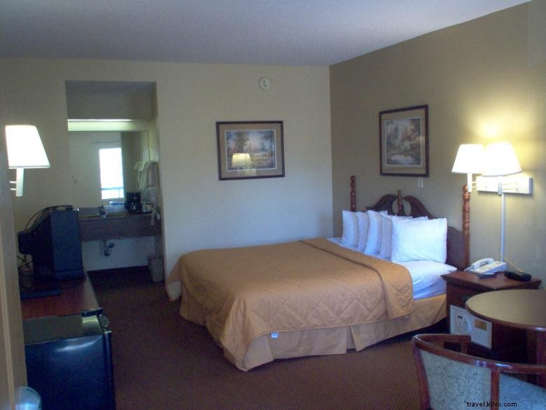 Days Inn & Suites par Wyndham – Midtown de Savannah