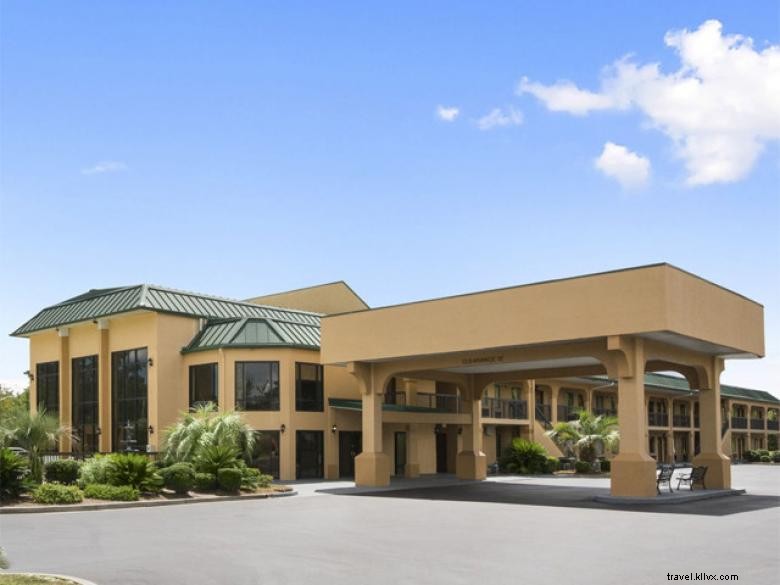 Days Inn & Suites par Wyndham – Midtown de Savannah