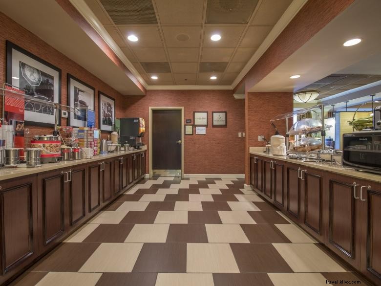 Hampton Inn Peachtree Corners – Norcross