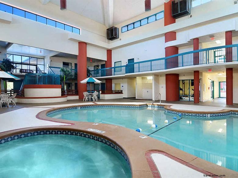 Days Inn & Suites par Wyndham – Savannah Gateway (I-95 et 204)