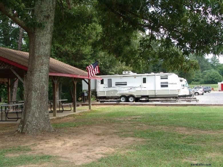 Cedar Creek – Centre de camping et d’activités de plein air