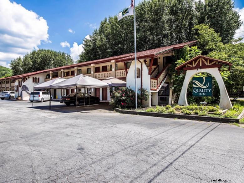 Quality Inn Helen – Hôtel au cœur des montagnes de la Géorgie