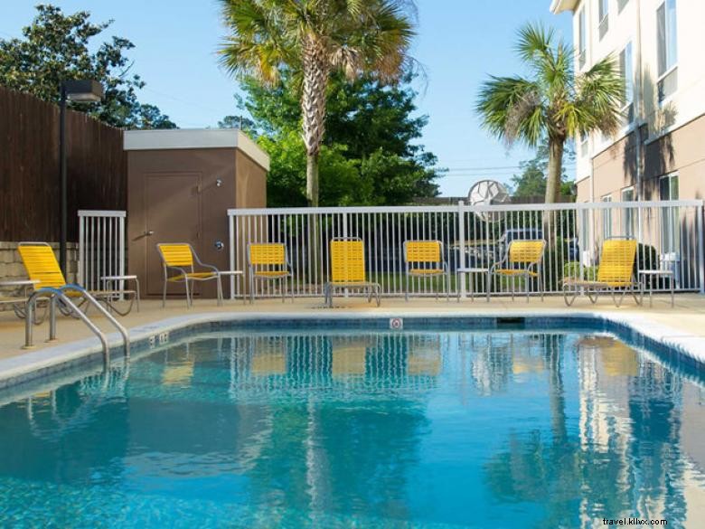Fairfield Inn & Suites Tifton – Hôtel et Suites à Tifton