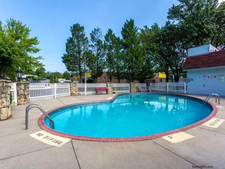 Knights Inn Norcross – Hôtel près d Atlanta