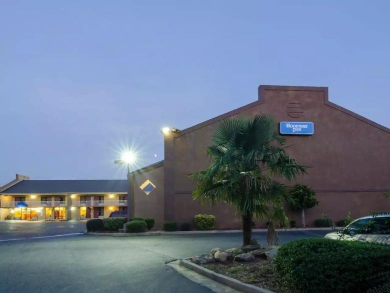 Rodeway Inn Norcross – Hôtel économique près d Atlanta