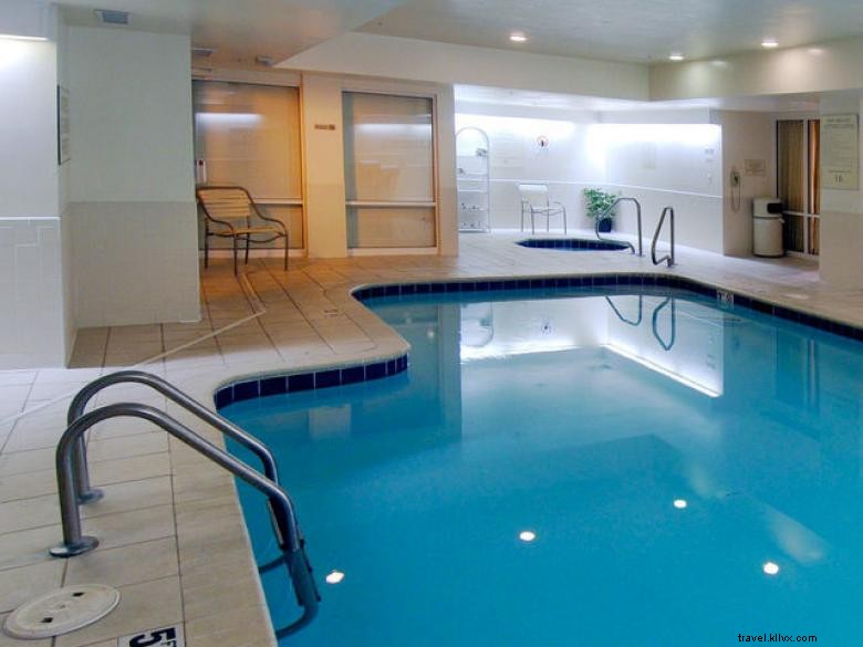 SpringHill Suites Savannah Midtown – Hôtel tout confort