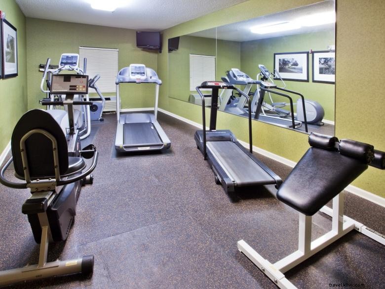 Comfort Inn & Suites Canton