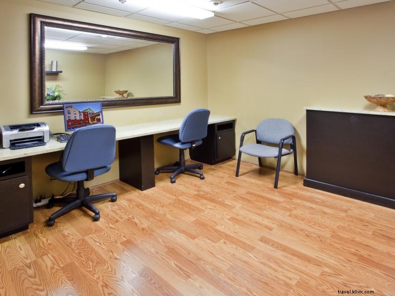 Comfort Inn & Suites Canton