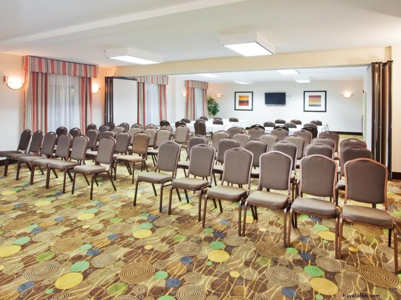 Comfort Inn & Suites Canton