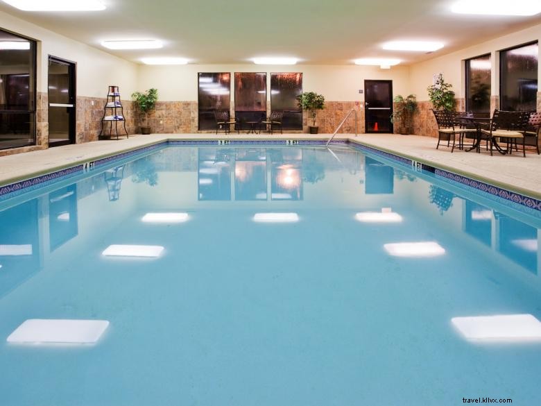 Comfort Inn & Suites Canton