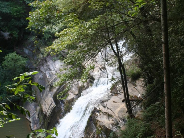Auberge de Tiger Creek Falls