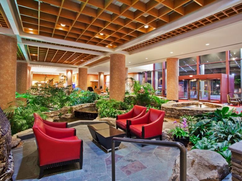 Crowne Plaza Atlanta Perimeter – Ravinia