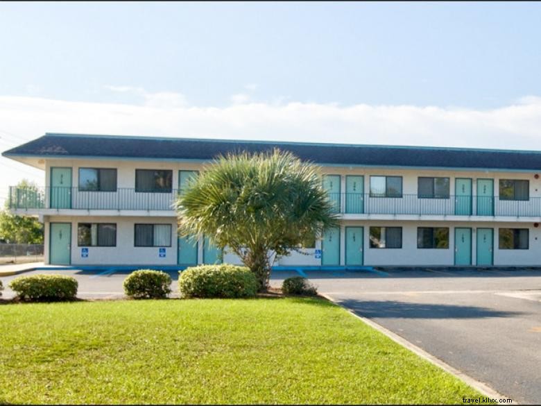 Motel 6 Valdosta – Université