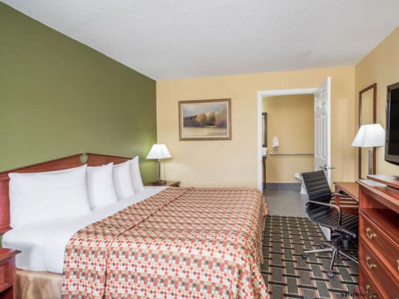 Howard Johnson Inn Dalton – Hôtel moderne au charme campagnard