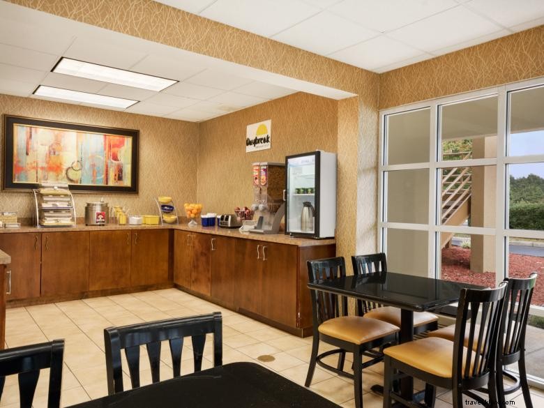 Days Inn by Wyndham – Atlanta Stone Mountain