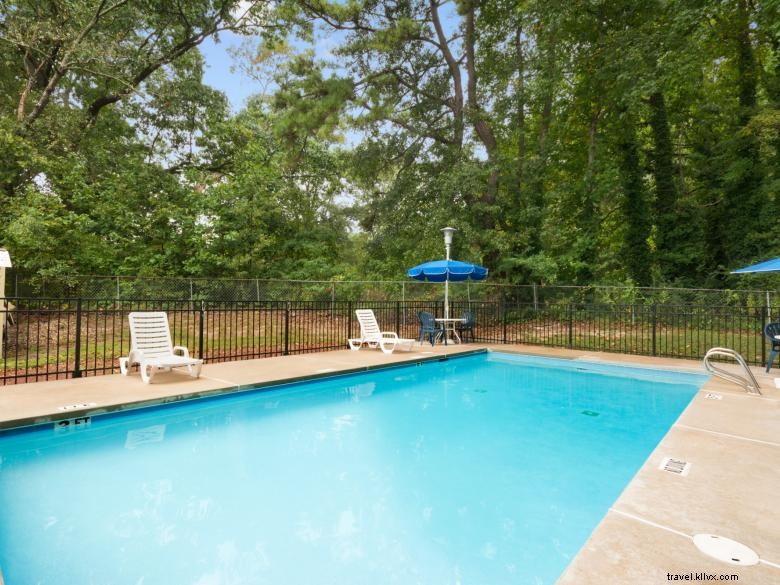 Days Inn by Wyndham – Atlanta Stone Mountain