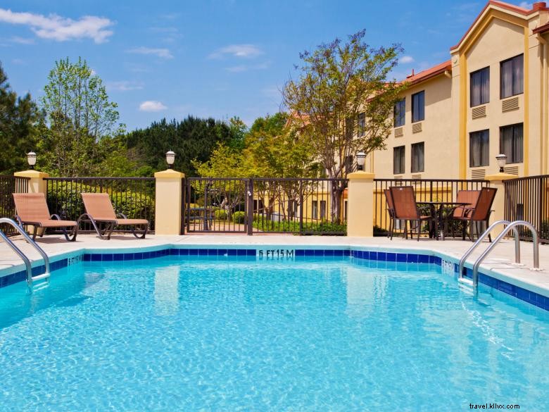 La Quinta Inn & Suites – LaGrange (I‑85)