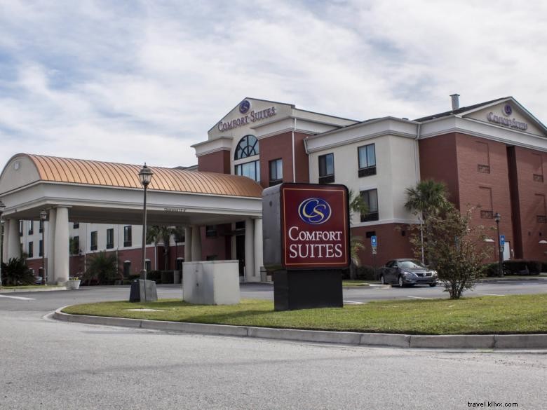 Comfort Suites Savannah North – Port Wentworth