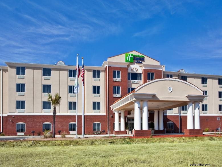 Holiday Inn Express & Suites Moultrie – Confort et charme du Sud-Est