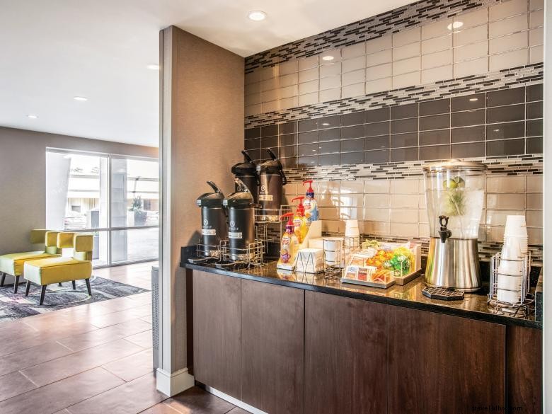 La Quinta Inn & Suites Atlanta Midtown – Buckhead (Nouvelle Rénovation)
