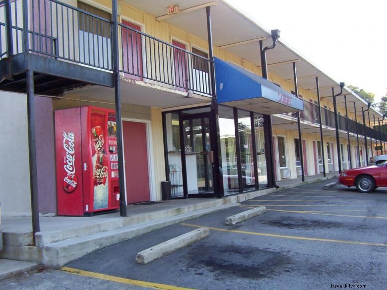 Sun Down Lodge – Locust Grove