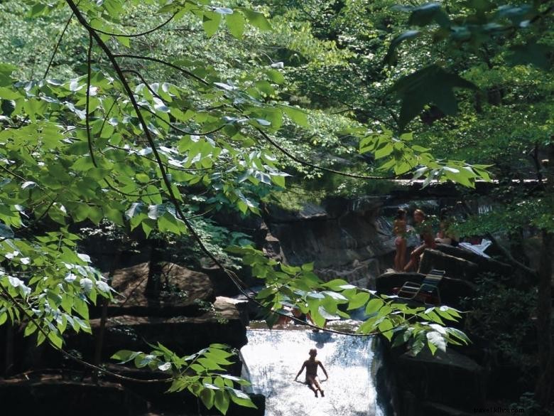 Villas Petit Crest – Complexe golf, pêche et natation en Géorgie du Nord