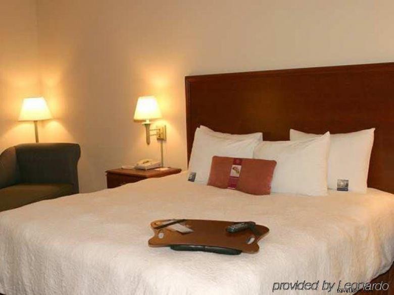 Hampton Inn Perry
