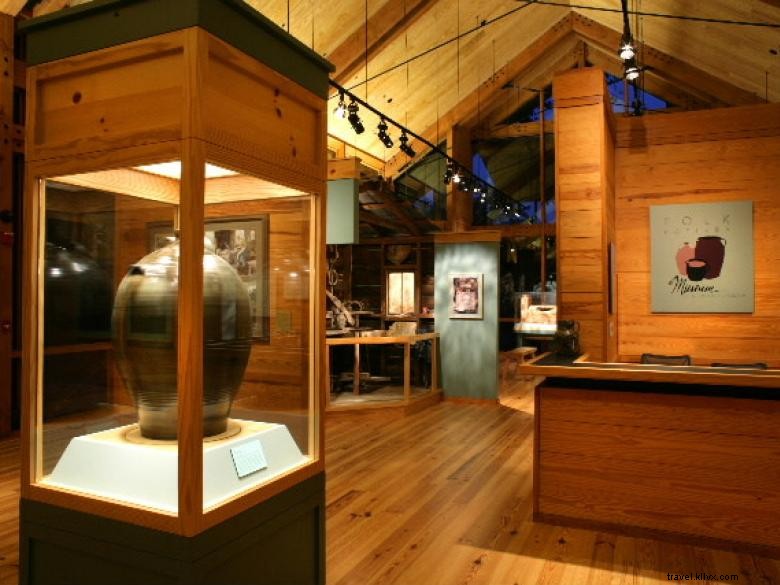 Musée de la poterie folklorique du Nord-Est de la Géorgie