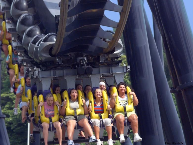 Six Flags Over Georgia : le plus grand parc d attractions du Sud-Est